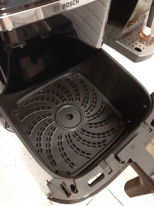 Vand friteuza cu aer cald (air fryer) Bosch 7,2l