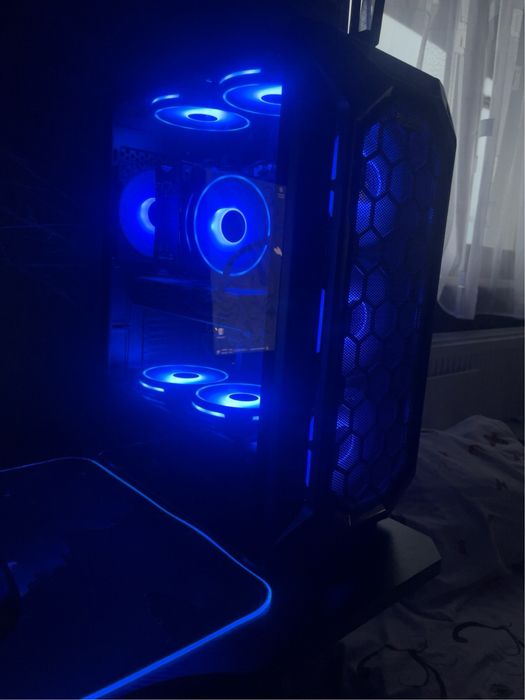Pc gaming conponente in descriere !