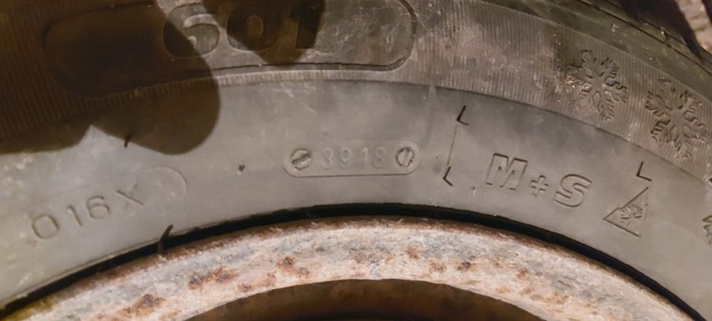 4 бр. Зимни гуми с джанти 14ки