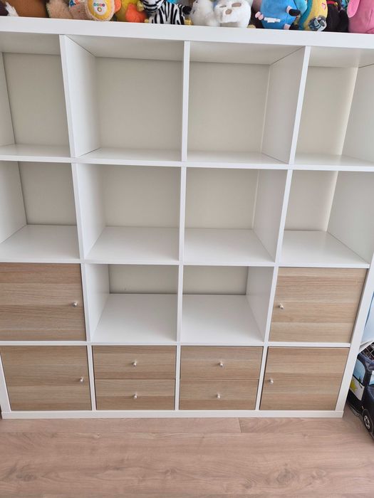 Етажерка Ikea Kallax