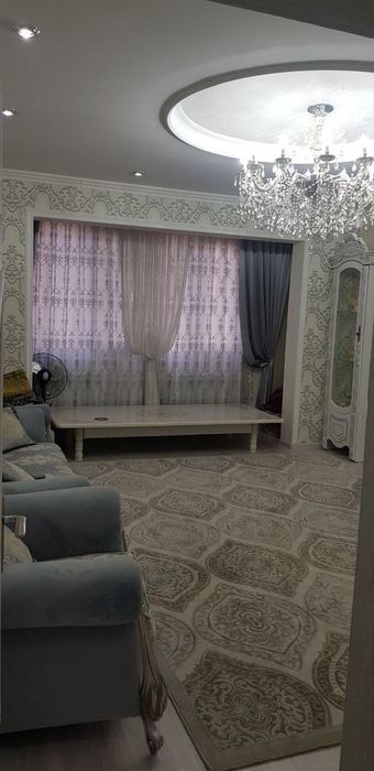 Uy sotiladi ozimniki fayzli xonadon. Xonalari bolingan