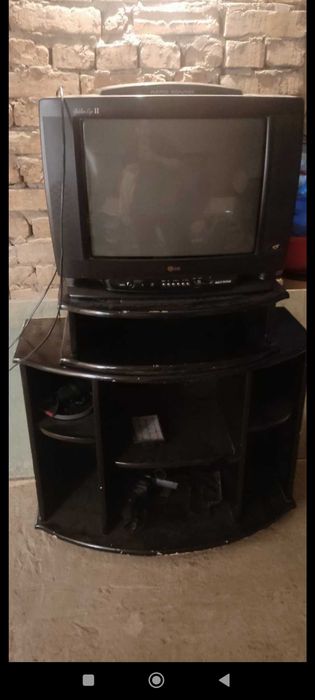 Телвизор LG Подстафка