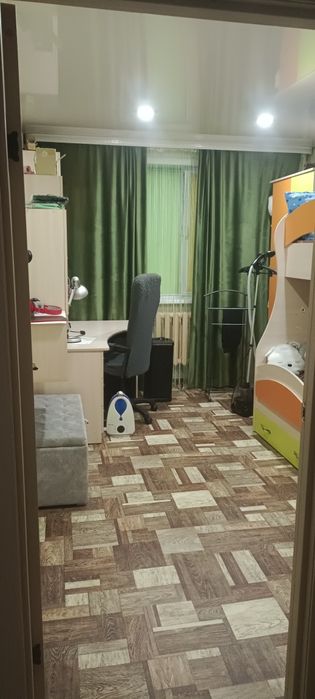 Продам 4х комнатную квартиру