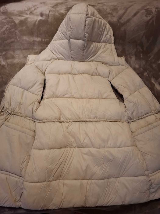 Елек, цвят бежов, размер 170 см