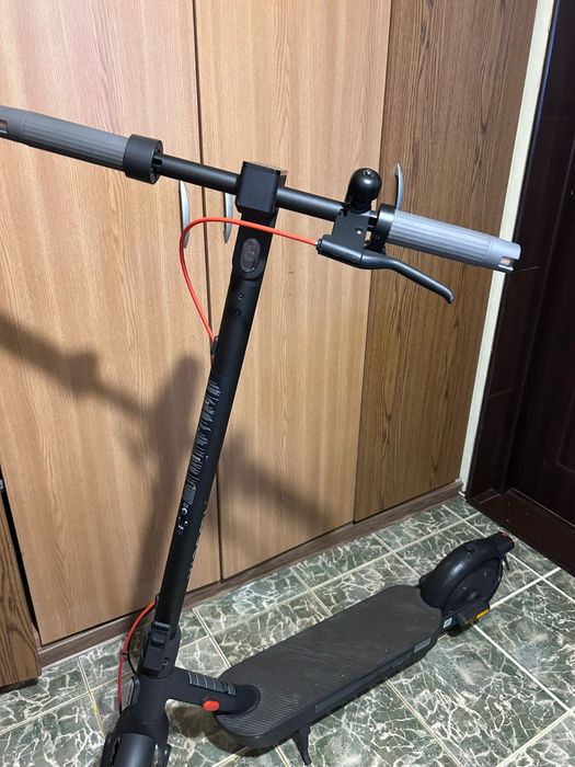 Trotineta electrica Xiaomi Electric Scooter 4 Pro Gen2