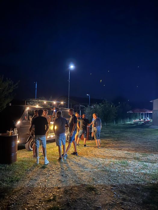 Bar mobil pentru evenimente de inchiriat