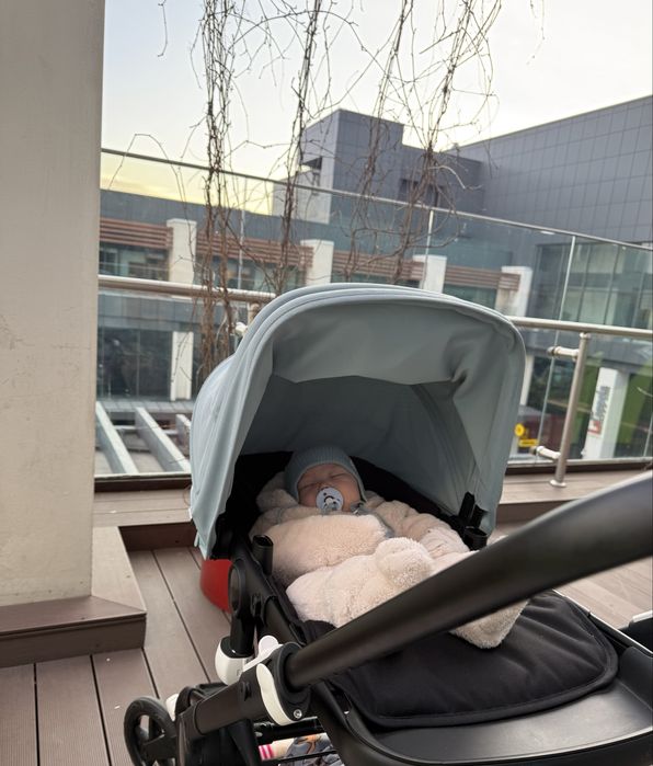 Продам Bugaboo Fox 2