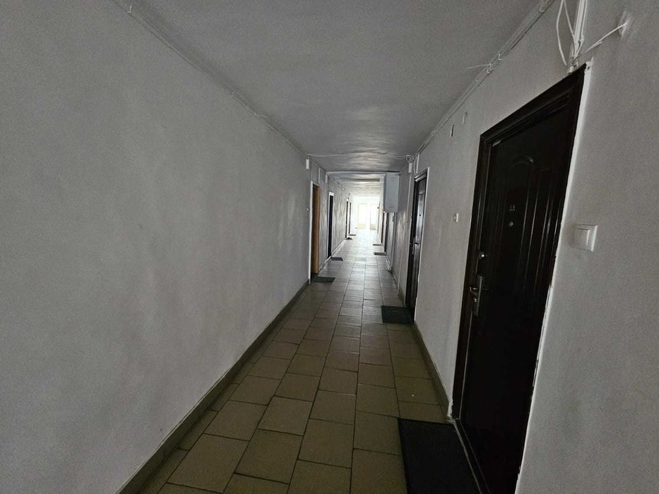 Garsoniera ( metrou Lujerului 400 m )