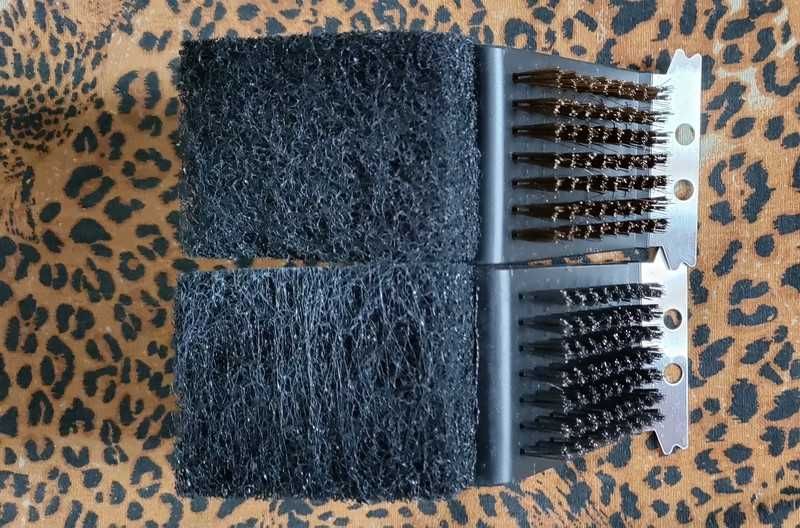 Perie gratar 3 in 1 Grill Meister (set de 2)
