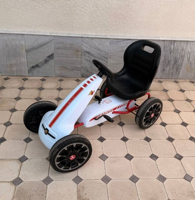 Bolalar mashinasi детская машина