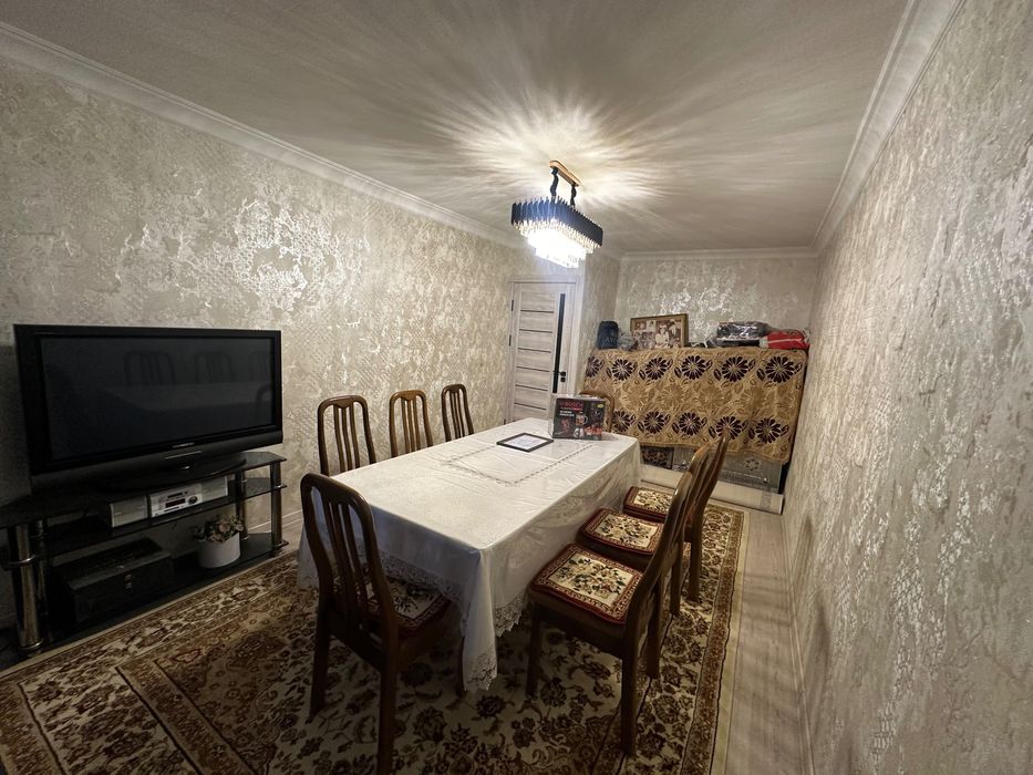 Продам квартиру в микрорайоне, напротив детской больницы