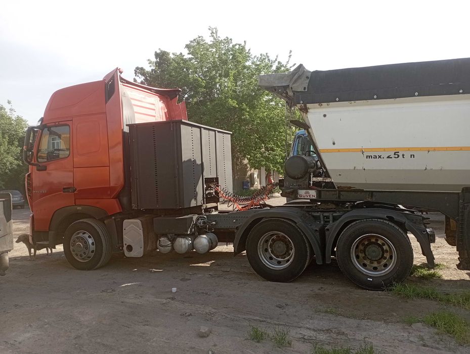 XOWO T7 тигач с прицепом