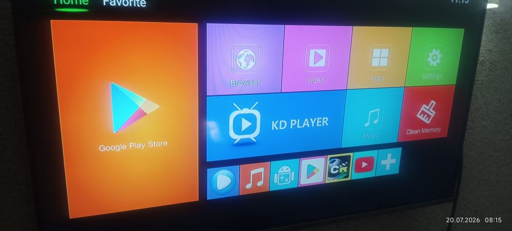 Samsung TV 40 лик оригинал сотилади смарт эмас лекин смарт бокс кушама