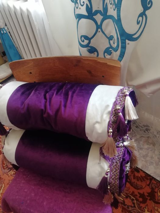 Декоративные подушки новые