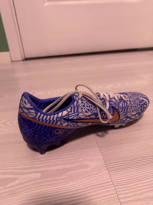 бутонки Nike cr7 mercurial