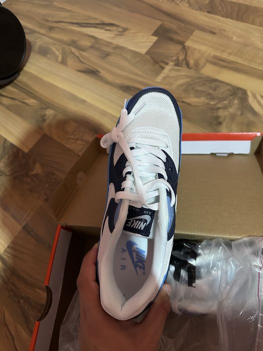 Nike Air Max.