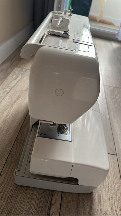 Вышивальная машинка Janome 350 E