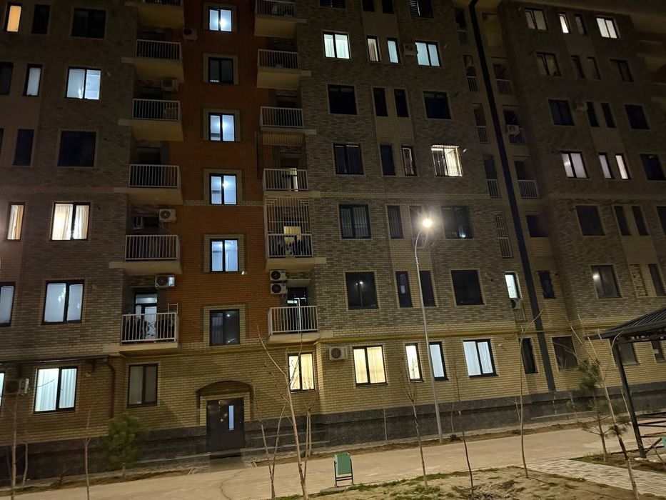 Хосият 8этажни 4этажи  без детей