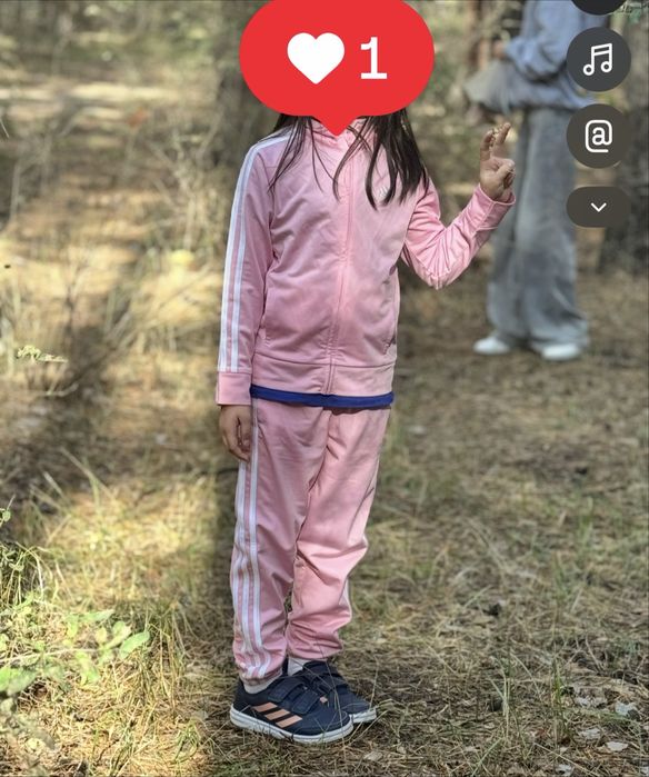 Кроссовки и костюм адидас оригиналы