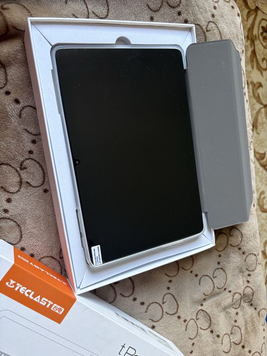 Планшет Teclast P30T + полный набор