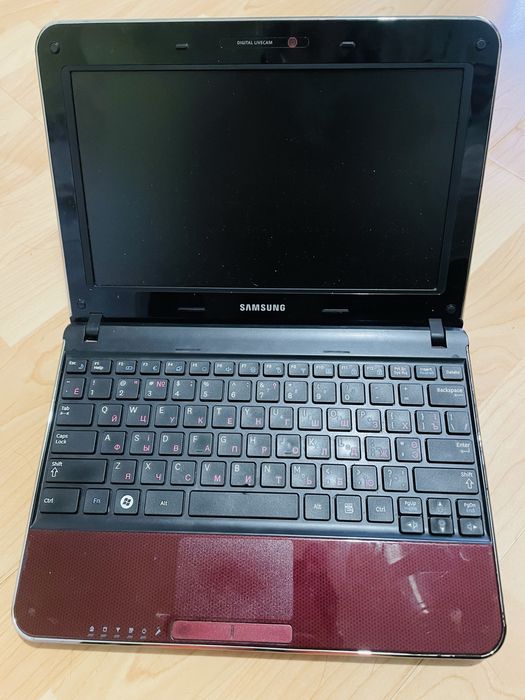 Лаптоп Samsung Notebook