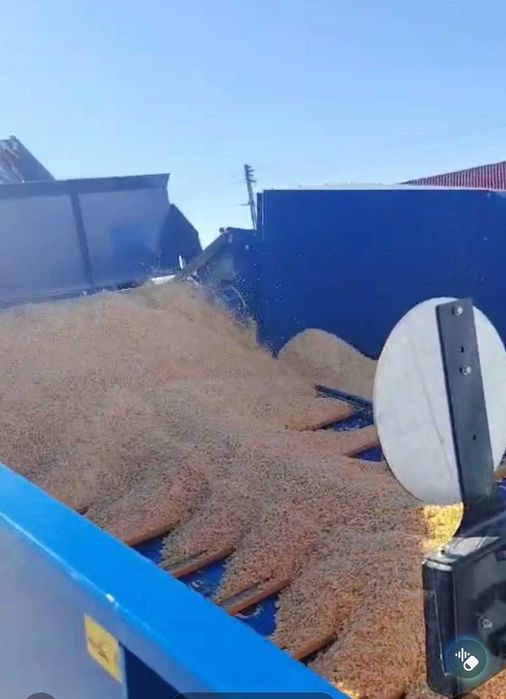 Crimping porumb baloti