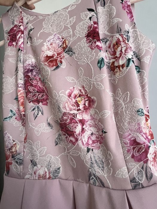 Официална рокля розова