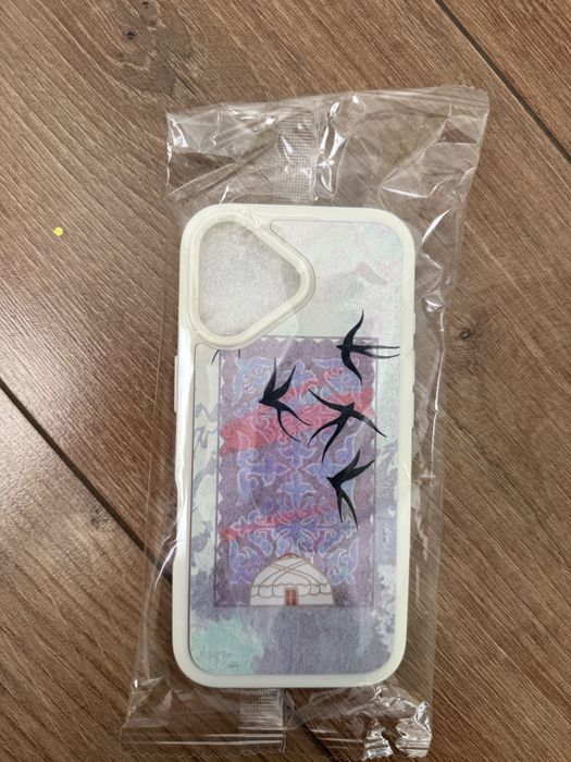 Продам чехлы на Iphone 17