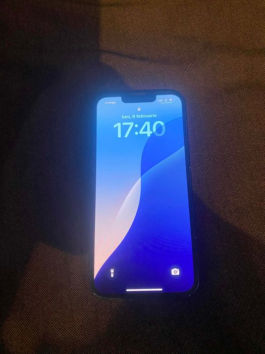 Vând iPhone 13!!!