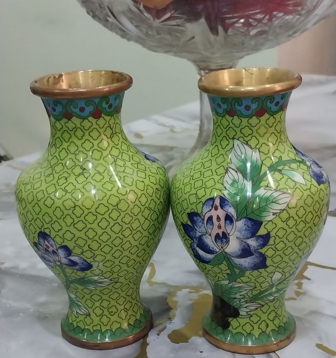 Срочно продаётся китайская ваза