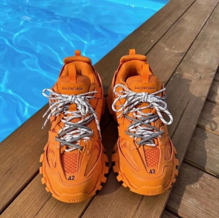Balenciaga Track – Orange