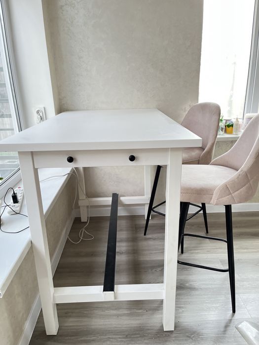 Стол от Икеа Нордвикен