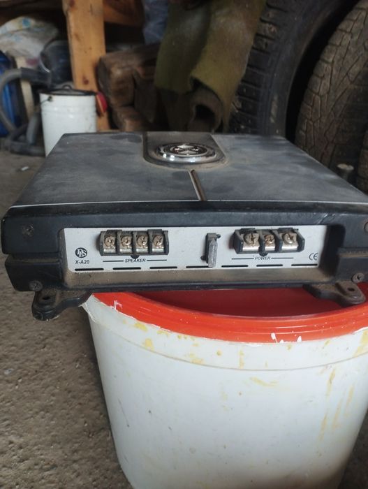 Усилитель для автомобилей