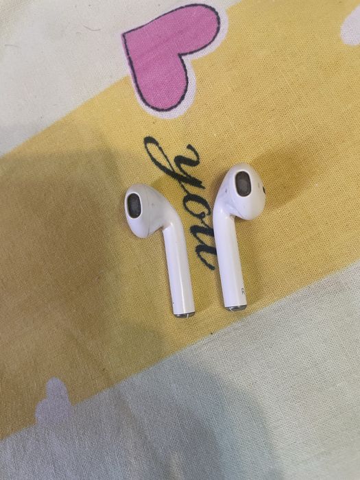 СРОЧНО Продам Аирподс 2