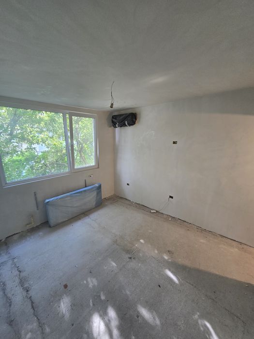 Proprietar !!Vand apartament 2 cam tiglina