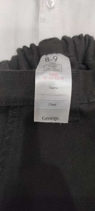 Срочно!!! Продам школьную форму.