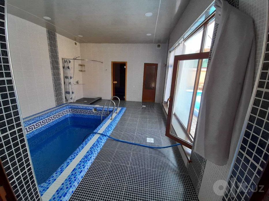 Dacha sotiladi  6 sotix