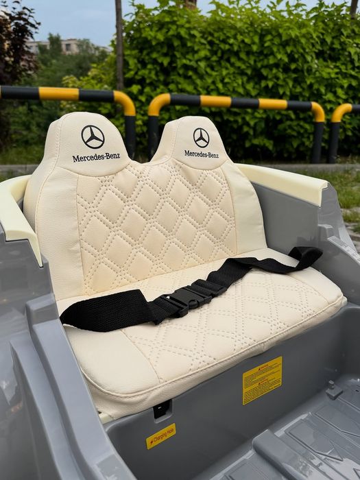 Детский электромобиль Mercedes benz . Полный привод.6 мотор Новое в ко