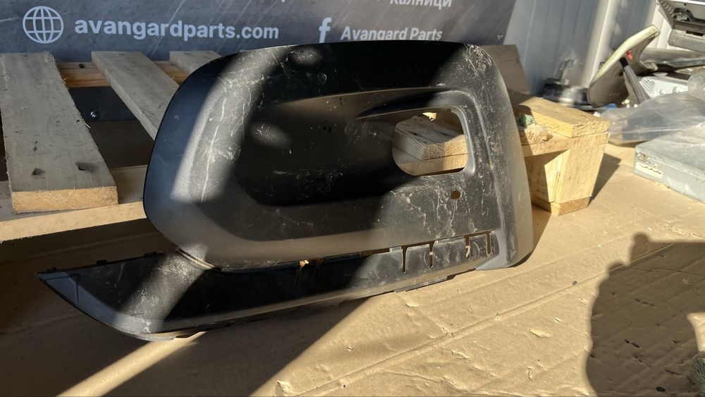 Дясна и лява решетка за халоген Peugeot Rifter 2018-