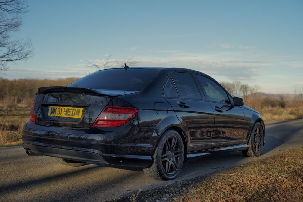 Bara spate AMG Mercedes C CLASS W204