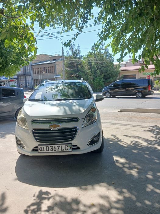 Spark srochna sotiladi