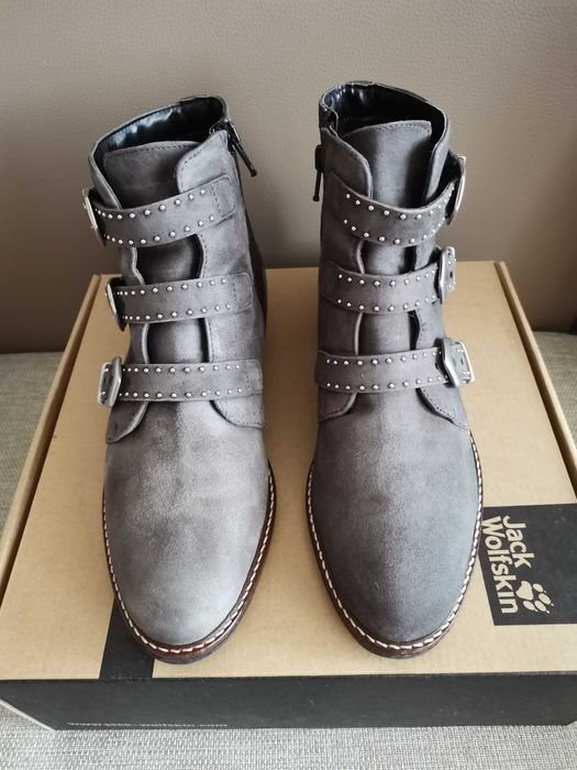 Боти ест.кожа 5th Avenue и оригинални цветни кецове  REEBOK