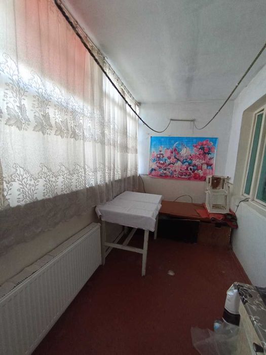 Продается 3 ком. кв. Срочно, Таш.область, Янгиюльский р-н, п.Гульбахор