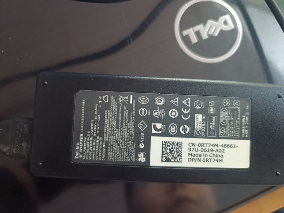 Продам ноутбук dell