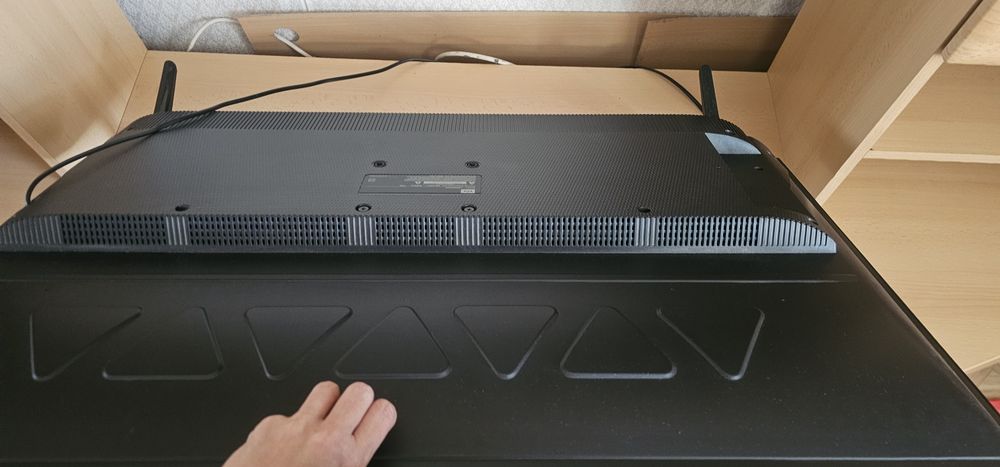 Продам телевизор