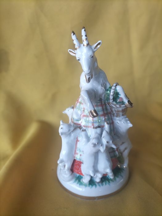 Статуэтка коза и семеро козлят ЛФЗ