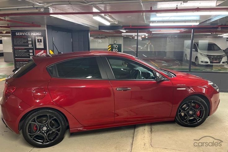 Alfa Romeo Giulietta Алфа Ромео Жулиета 1.4 1.8 бензин 2.0 дизел