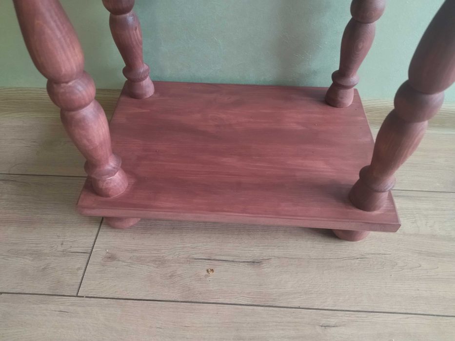 Ръчно изработена етажерка !!!