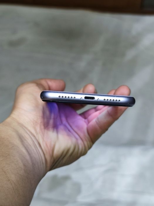Iphone 11 64 gb ideal holata