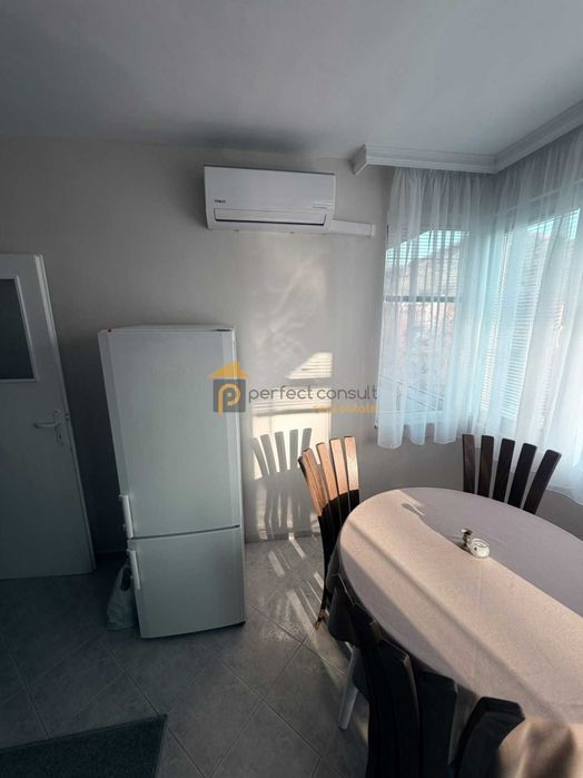 Двустаен апартамент в Младежки Хълм